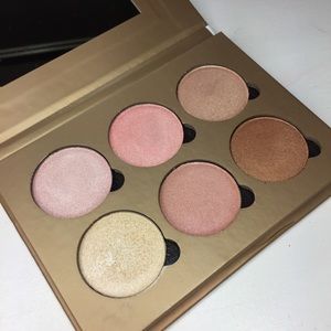 Bella Pierre Glowing Palette
